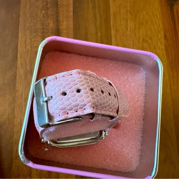 MGM Pink Panther Watch with Tin - Picture 6 of 9